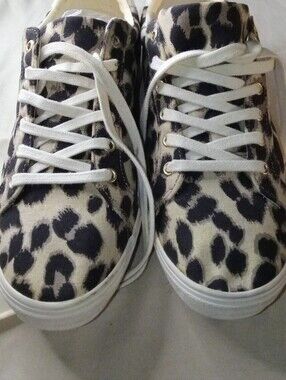 Old Navy Animal Print Tennis Shoes Cream Black  Size 9